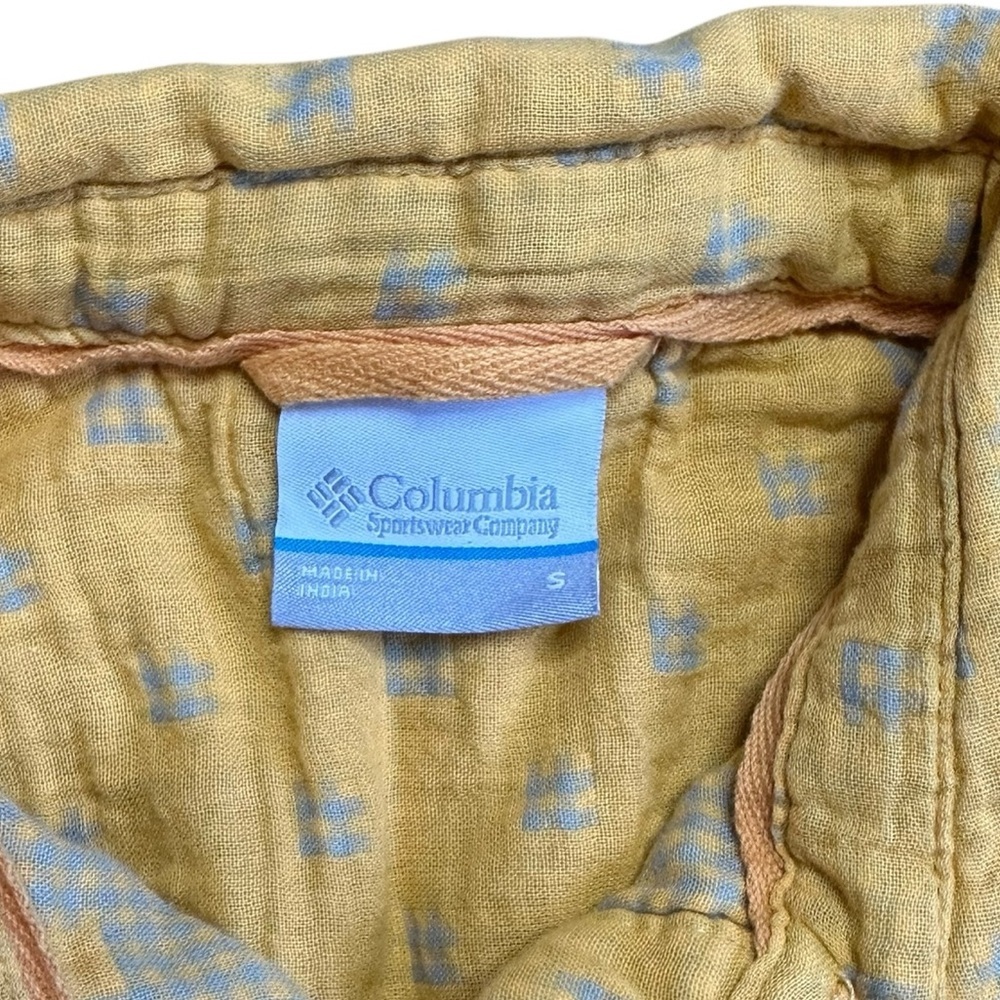 Columbia Sportswear Yellow Sleeveless Button Front Top Small - Picture 2 of 5